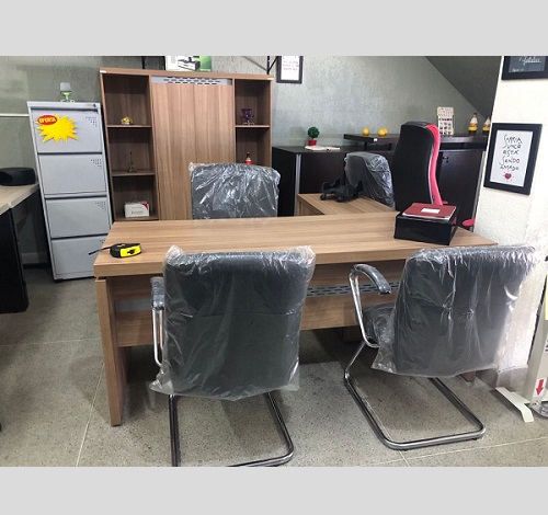 CONJUNTO PE50 MESA EM L + ARMÁRIO DUPLO